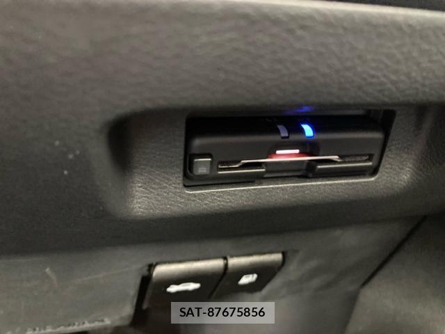 Nissan KICKS 2020-09 7786085-19