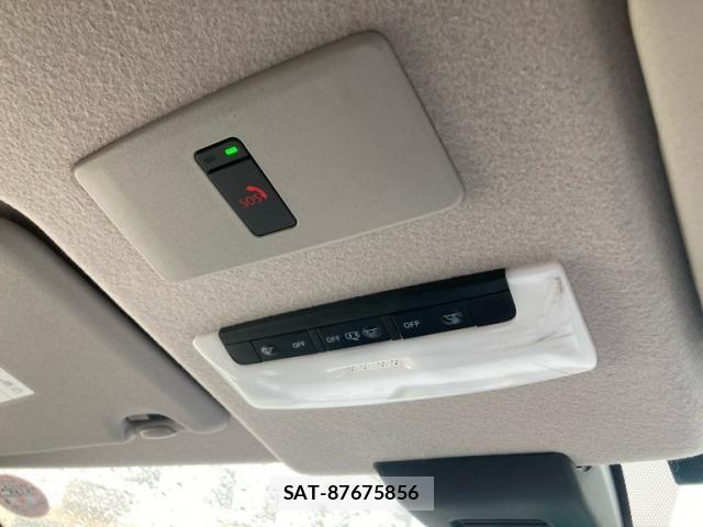 Nissan KICKS 2020-09 7786085-27