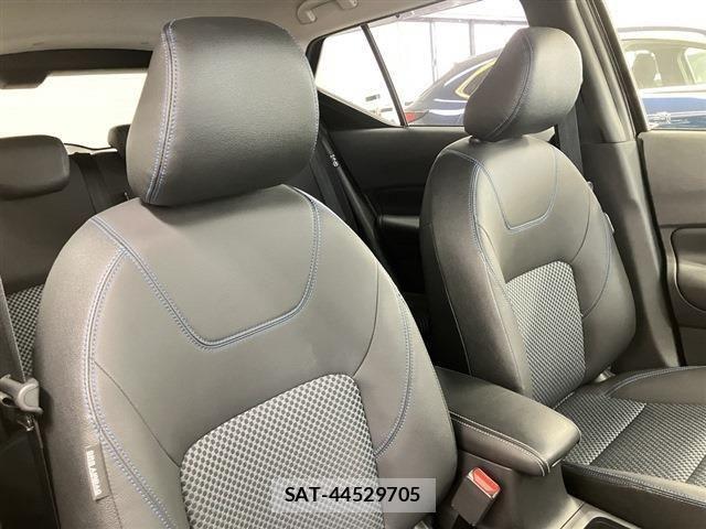 Nissan KICKS 2021-06 7877118-13
