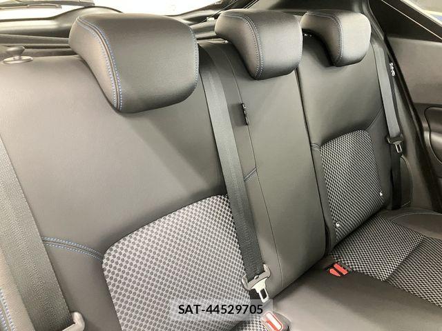 Nissan KICKS 2021-06 7877118-15