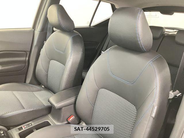 Nissan KICKS 2021-06 7877118-17