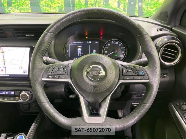 Nissan KICKS 2021-07 7877117-12