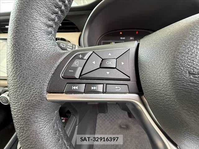 Nissan KICKS 2023-03 7877116-29