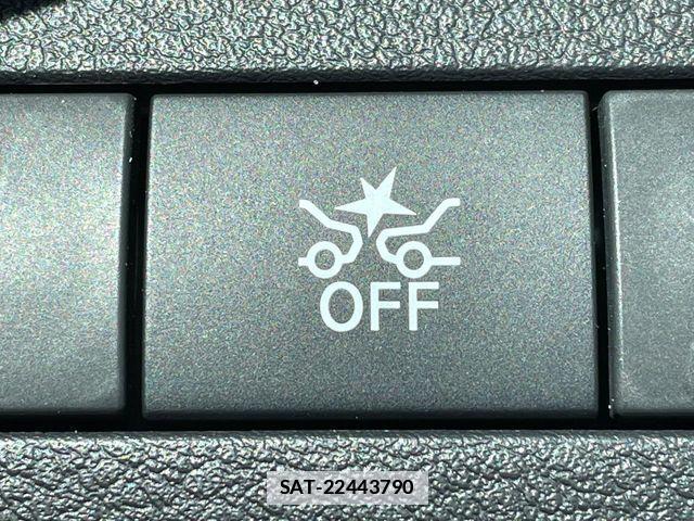Nissan KICKS 2020-12 7877124-5