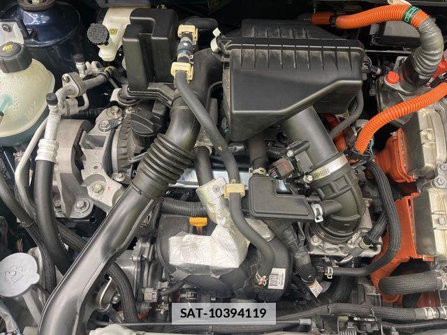 Nissan KICKS 2021-09 7877115-17