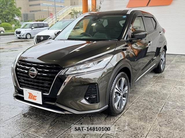Nissan KICKS 2022-01 7877125-9