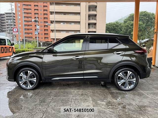 Nissan KICKS 2022-01 7877125-11