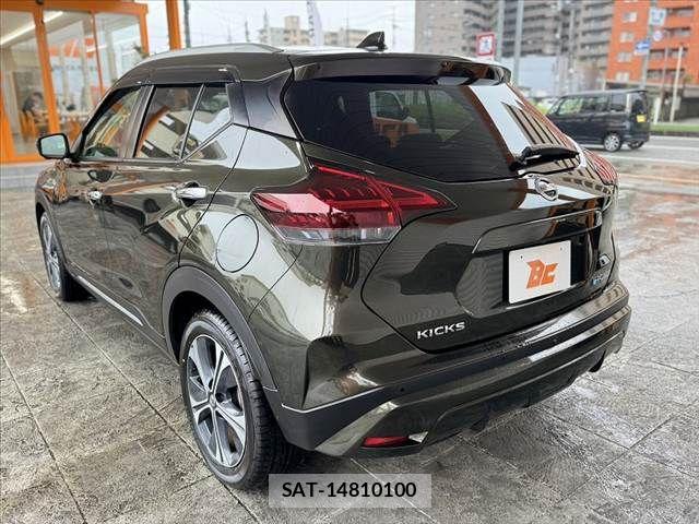 Nissan KICKS 2022-01 7877125-12