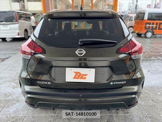 Nissan KICKS 2022-01 7877125-13