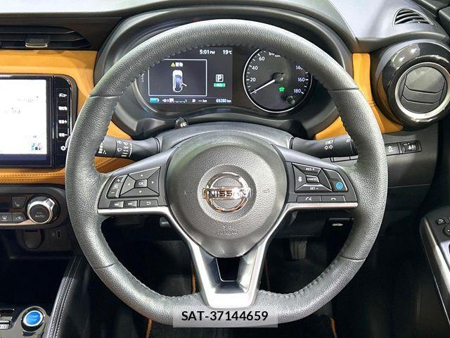 Nissan KICKS 2021-08 7877119-10