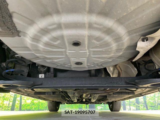 Nissan KICKS 2021-12 7902800-18