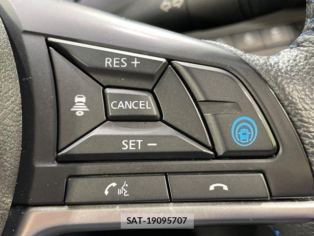 Nissan KICKS 2021-12 7902800-4