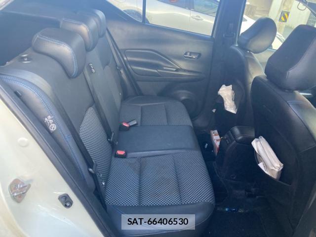 Nissan KICKS 2021-12 7962266-13