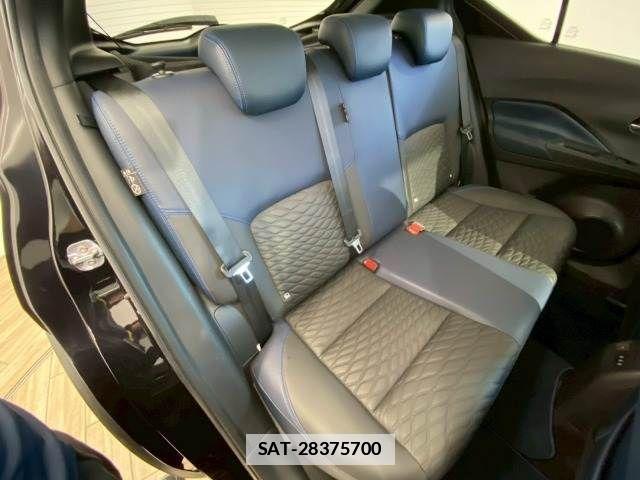 Nissan KICKS 2021-05 7962261-11