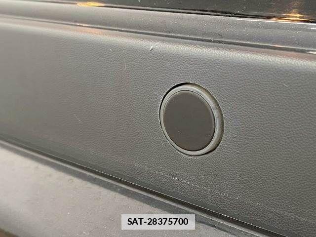 Nissan KICKS 2021-05 7962261-7