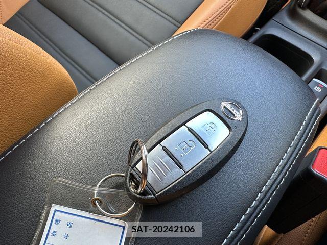 Nissan KICKS 2021-09 7979640-25