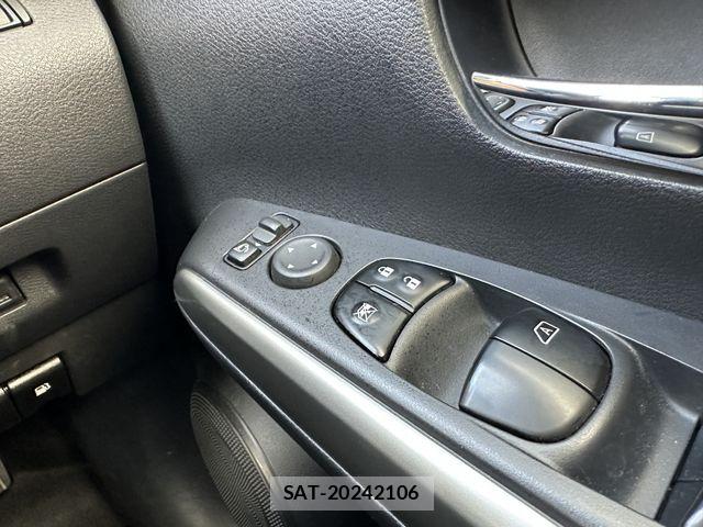 Nissan KICKS 2021-09 7979640-26