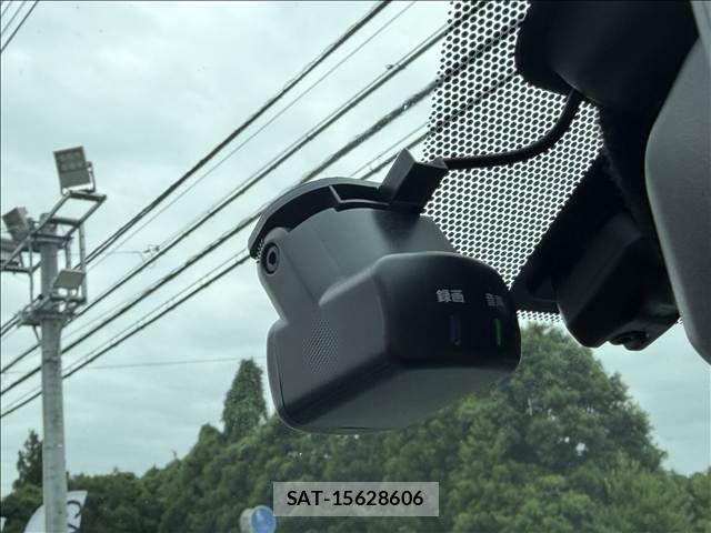 Nissan KICKS 2020-11 7979641-15