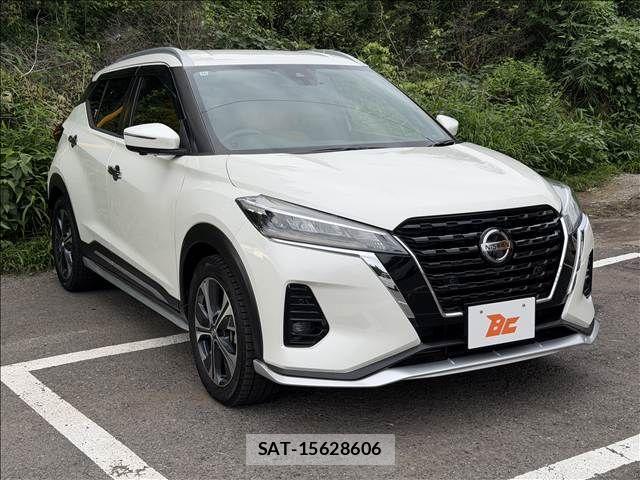 Nissan KICKS 2020-11 7979641-4