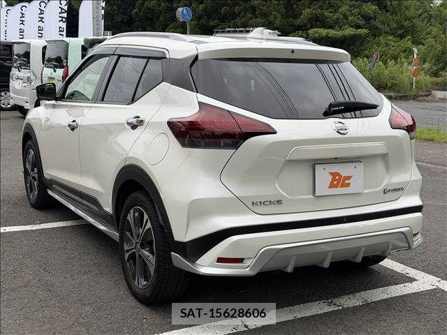 Nissan KICKS 2020-11 7979641-7