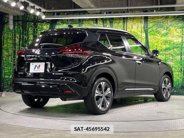Nissan KICKS 2022-10 7979638-16
