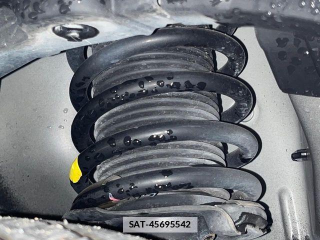 Nissan KICKS 2022-10 7979638-19