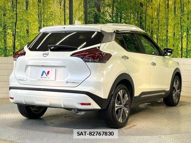 Nissan KICKS 2023-04 7979637-16