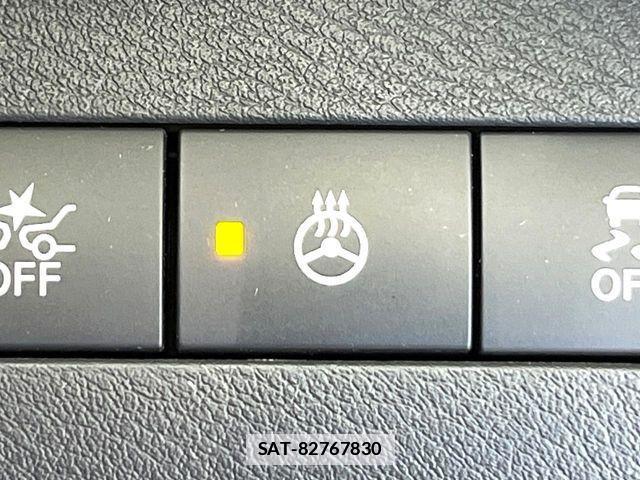 Nissan KICKS 2023-04 7979637-6