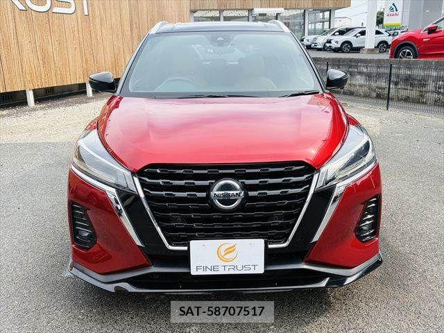 Nissan KICKS 2021-11 8036237-13