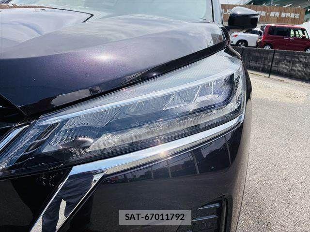 Nissan KICKS 2021-06 8036236-11