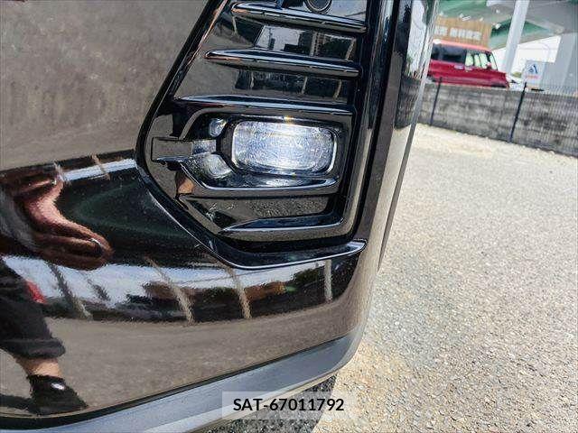 Nissan KICKS 2021-06 8036236-12