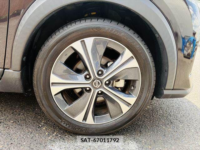 Nissan KICKS 2021-06 8036236-13