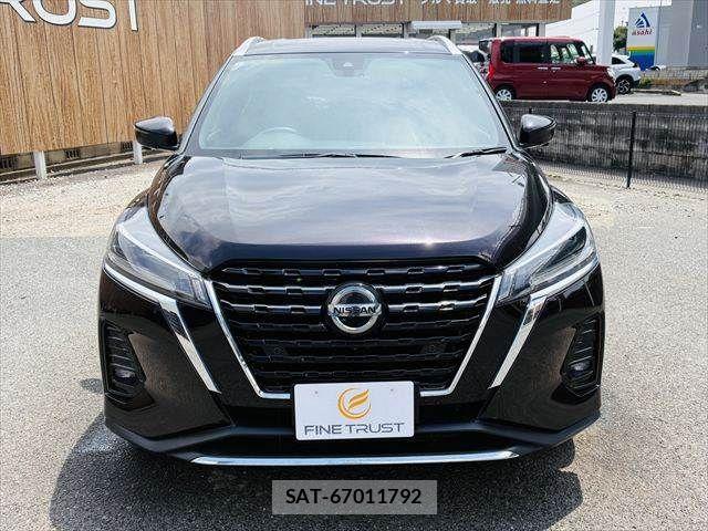 Nissan KICKS 2021-06 8036236-14