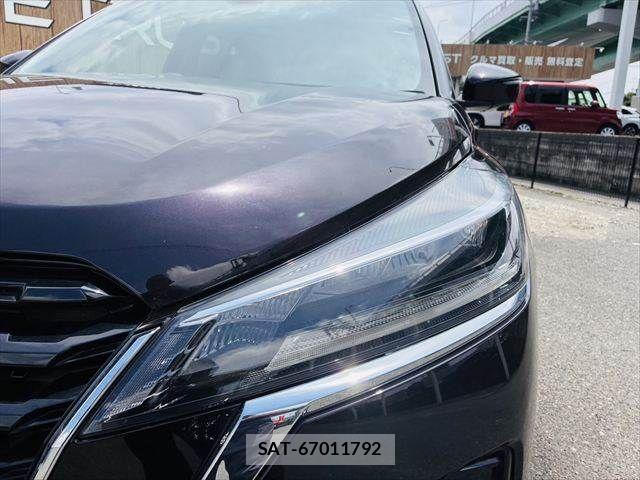 Nissan KICKS 2021-06 8036236-21