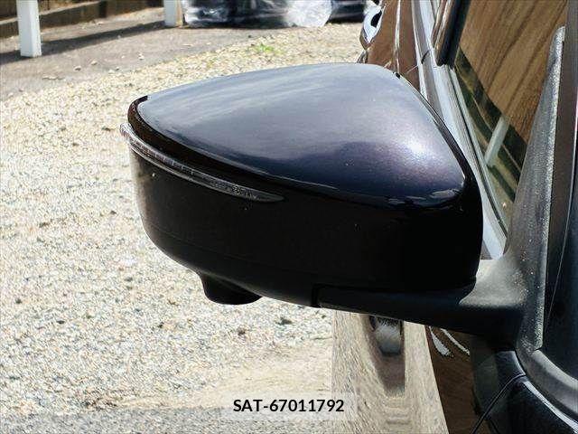 Nissan KICKS 2021-06 8036236-26