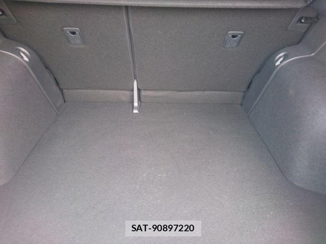 Nissan KICKS 2021-03 8036239-15