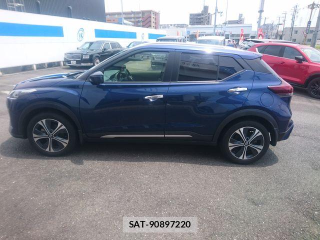 Nissan KICKS 2021-03 8036239-8