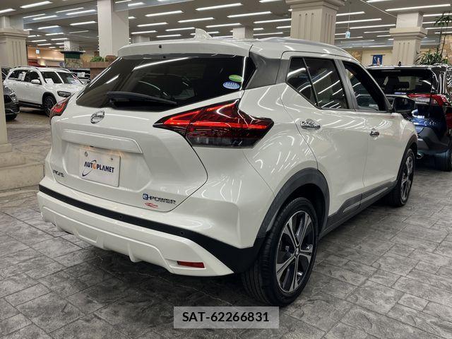 Nissan KICKS 2021-03 8074205-9