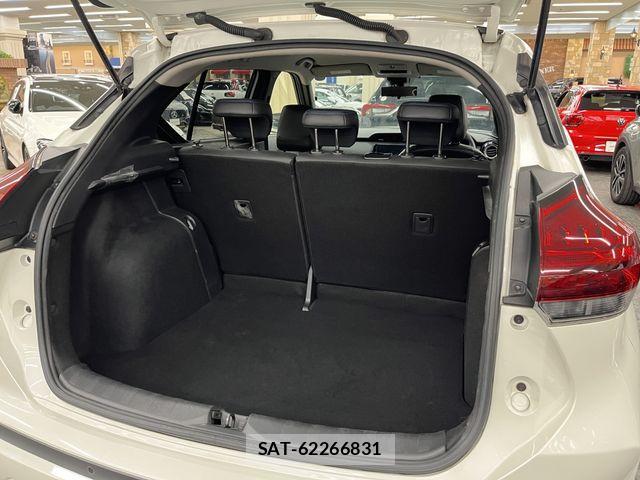 Nissan KICKS 2021-03 8074205-5