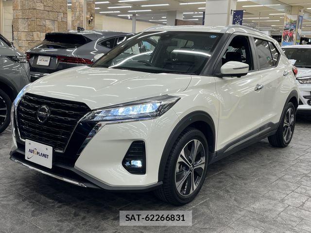 Nissan KICKS 2021-03 8074205-8