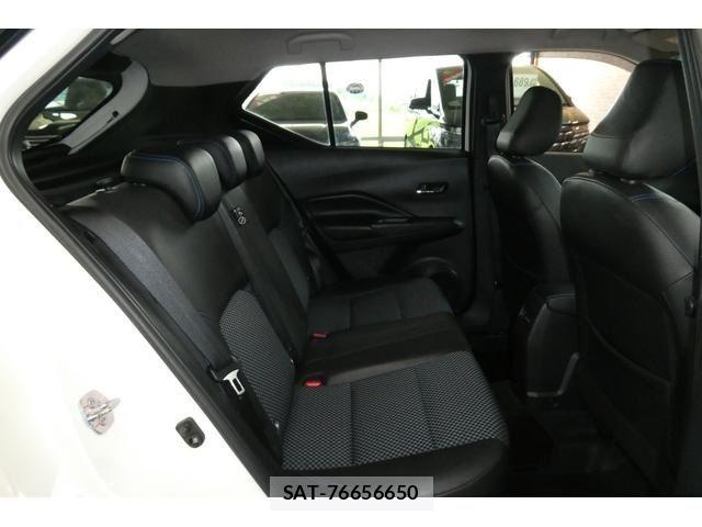 Nissan KICKS 2023-07 8074202-9