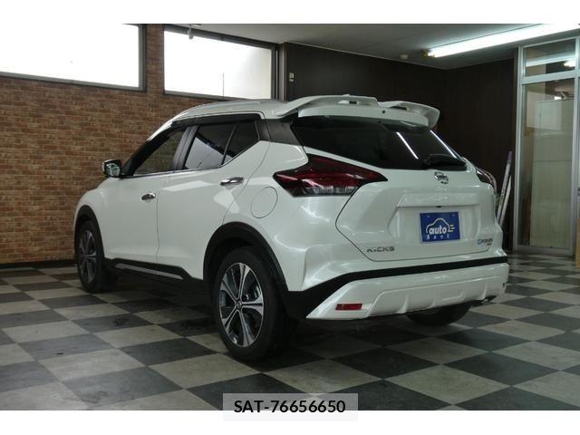 Nissan KICKS 2023-07 8074202-1