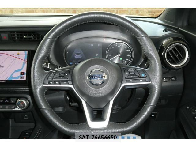 Nissan KICKS 2023-07 8074202-23