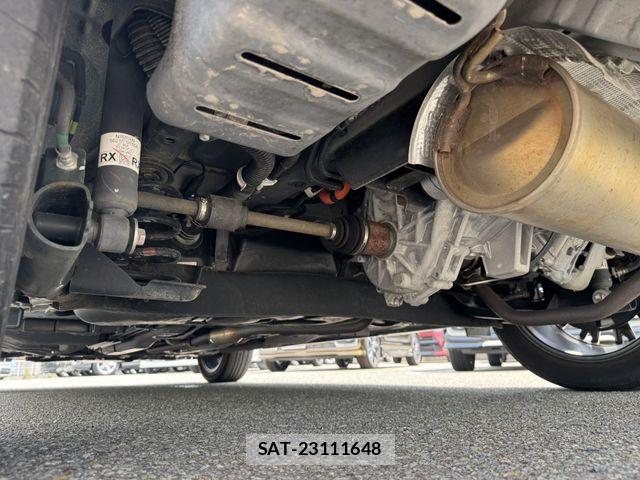 Nissan KICKS 2022-07 8074203-27