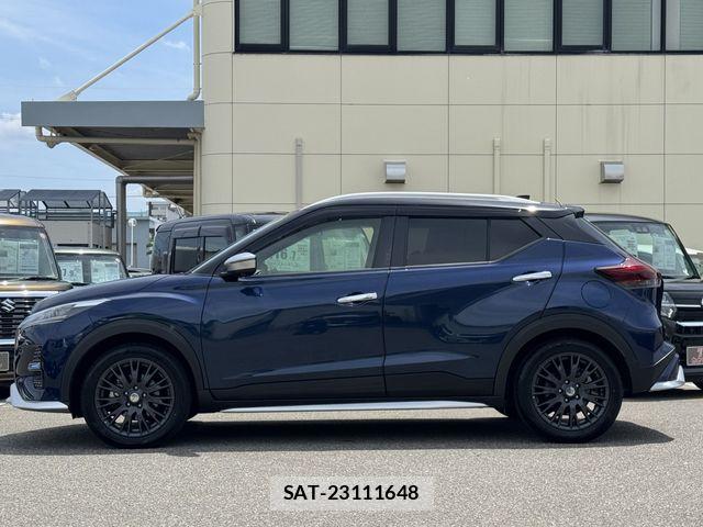 Nissan KICKS 2022-07 8074203-8
