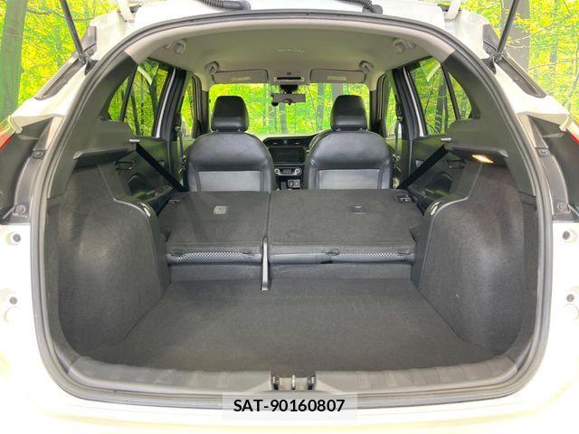 Nissan KICKS 2020-11 8074207-9