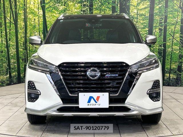 Nissan KICKS 2022-09 8074201-13