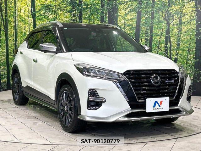 Nissan KICKS 2022-09 8074201-15