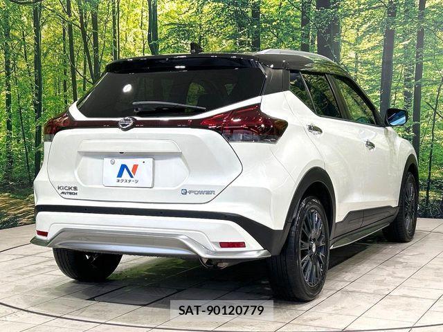 Nissan KICKS 2022-09 8074201-16