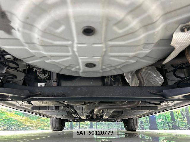Nissan KICKS 2022-09 8074201-18